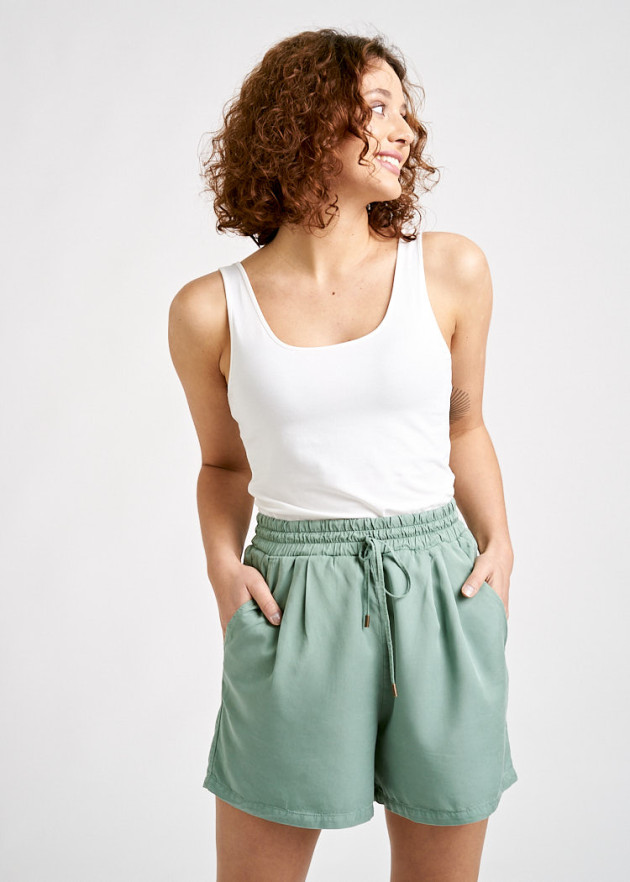DAMEN TWILL SHORTS GREEN BAY