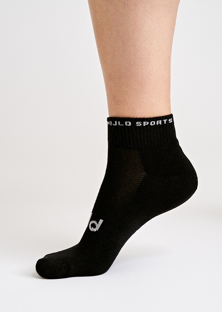 HALBHOHE SPORTSOCKEN BLACK