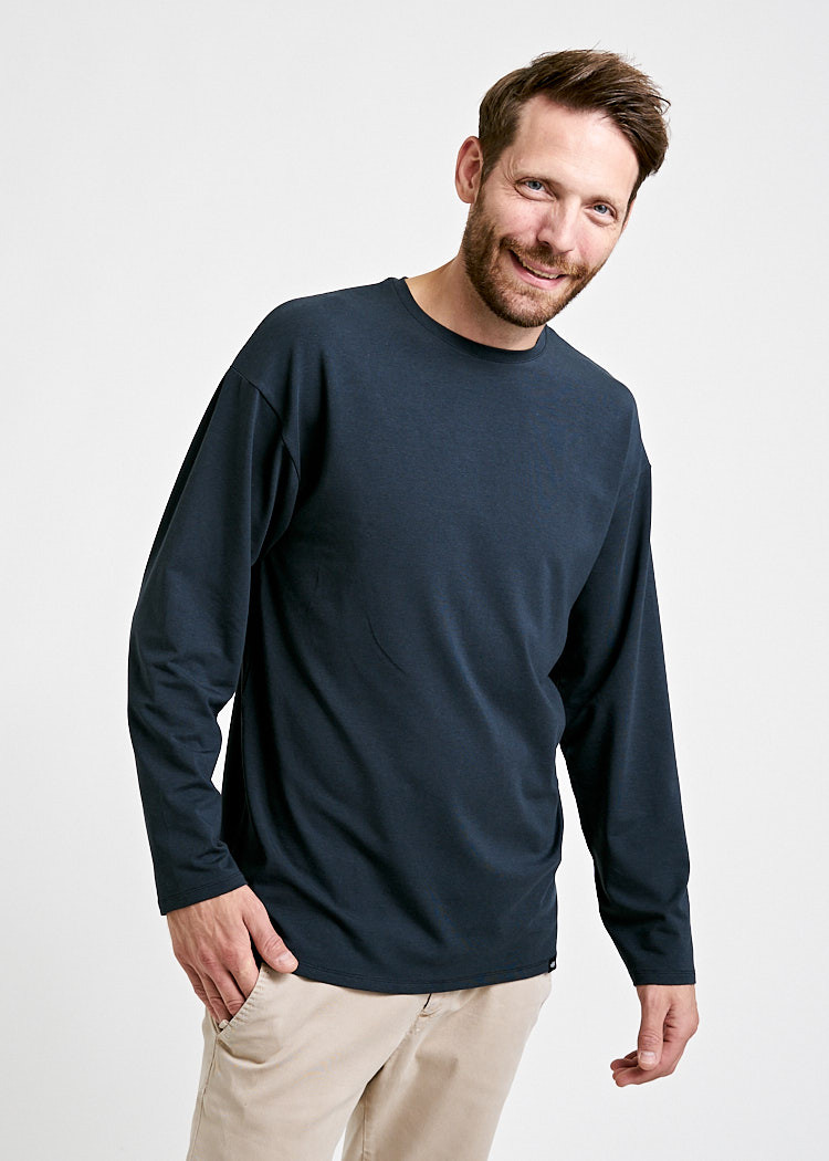 HERREN LANGARMSHIRT OVERCUT CARBON