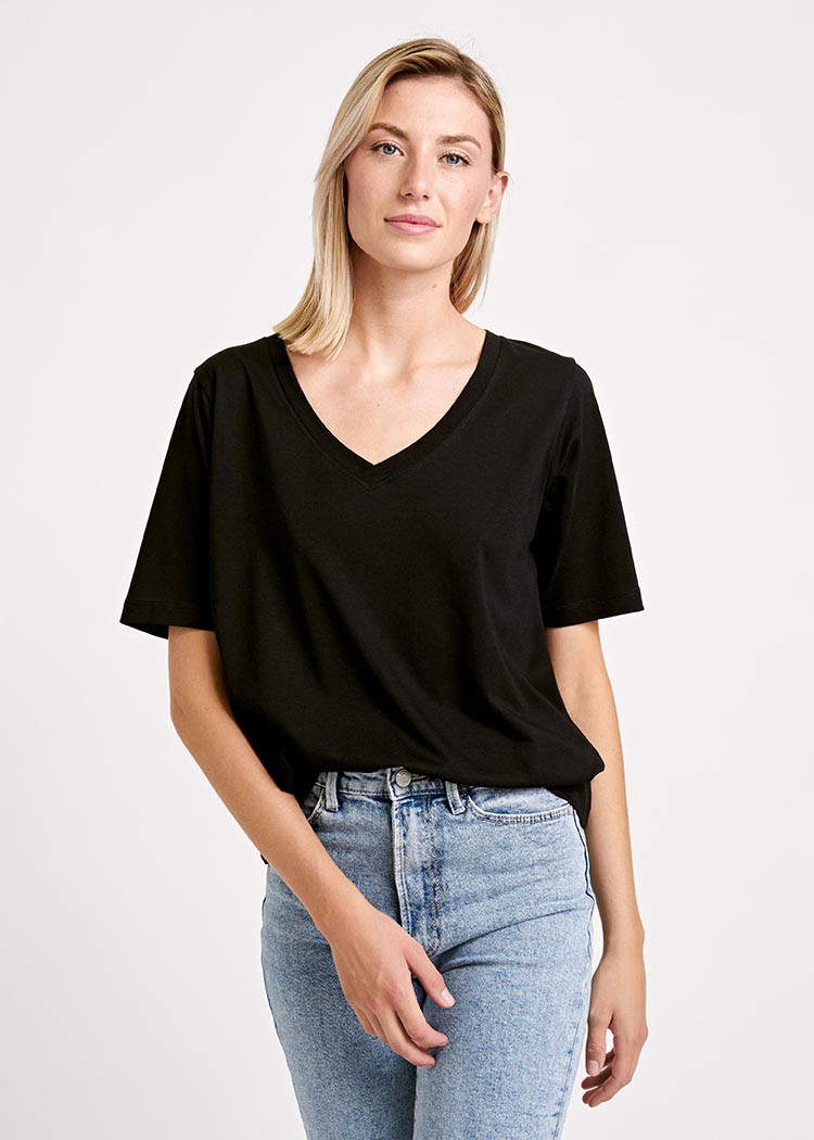 DAMEN WOODSHIRT V-AUSSCHNITT LOOSE LONGER BLACK